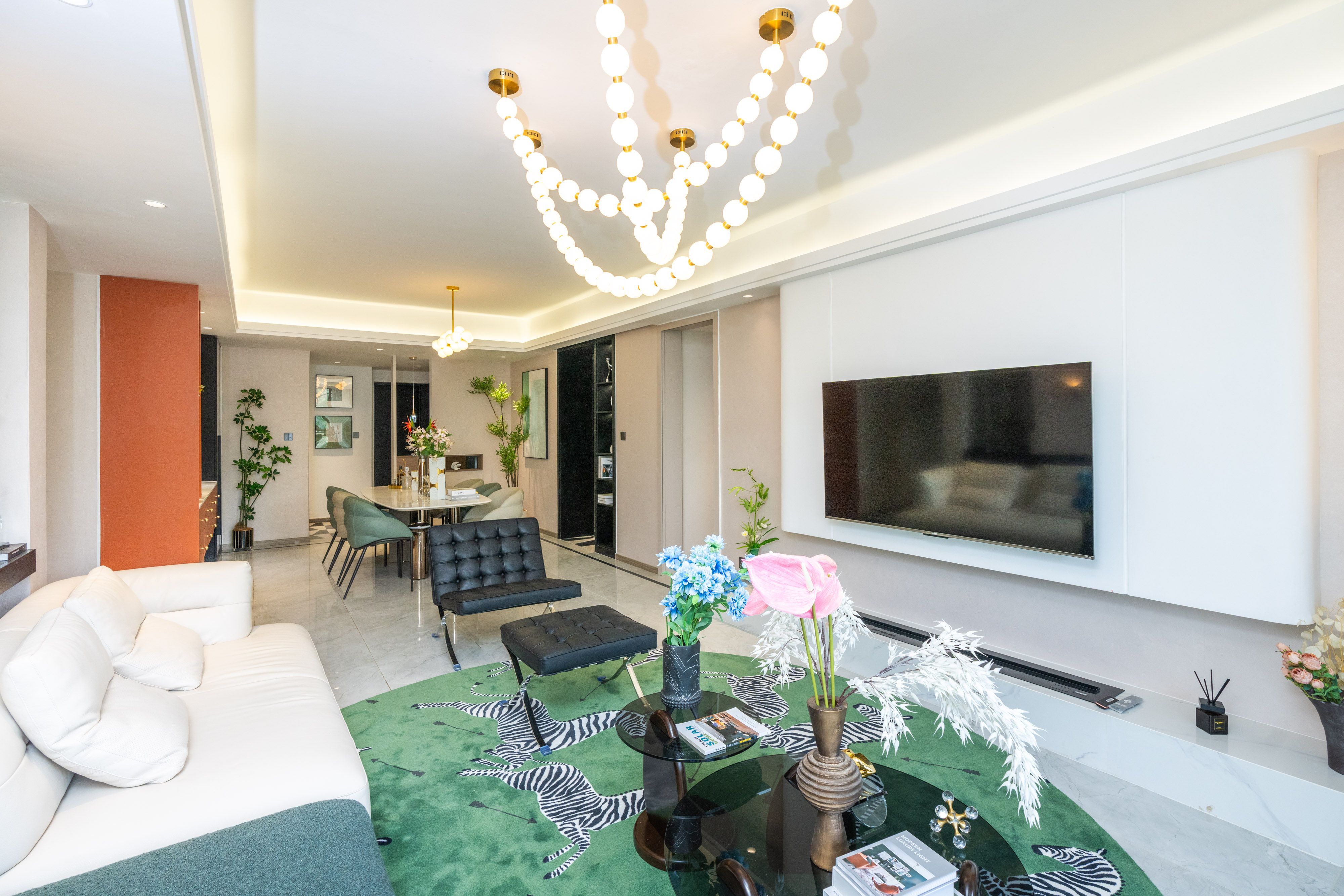 2, 3 & 4 Bedroom Luxury Apartments