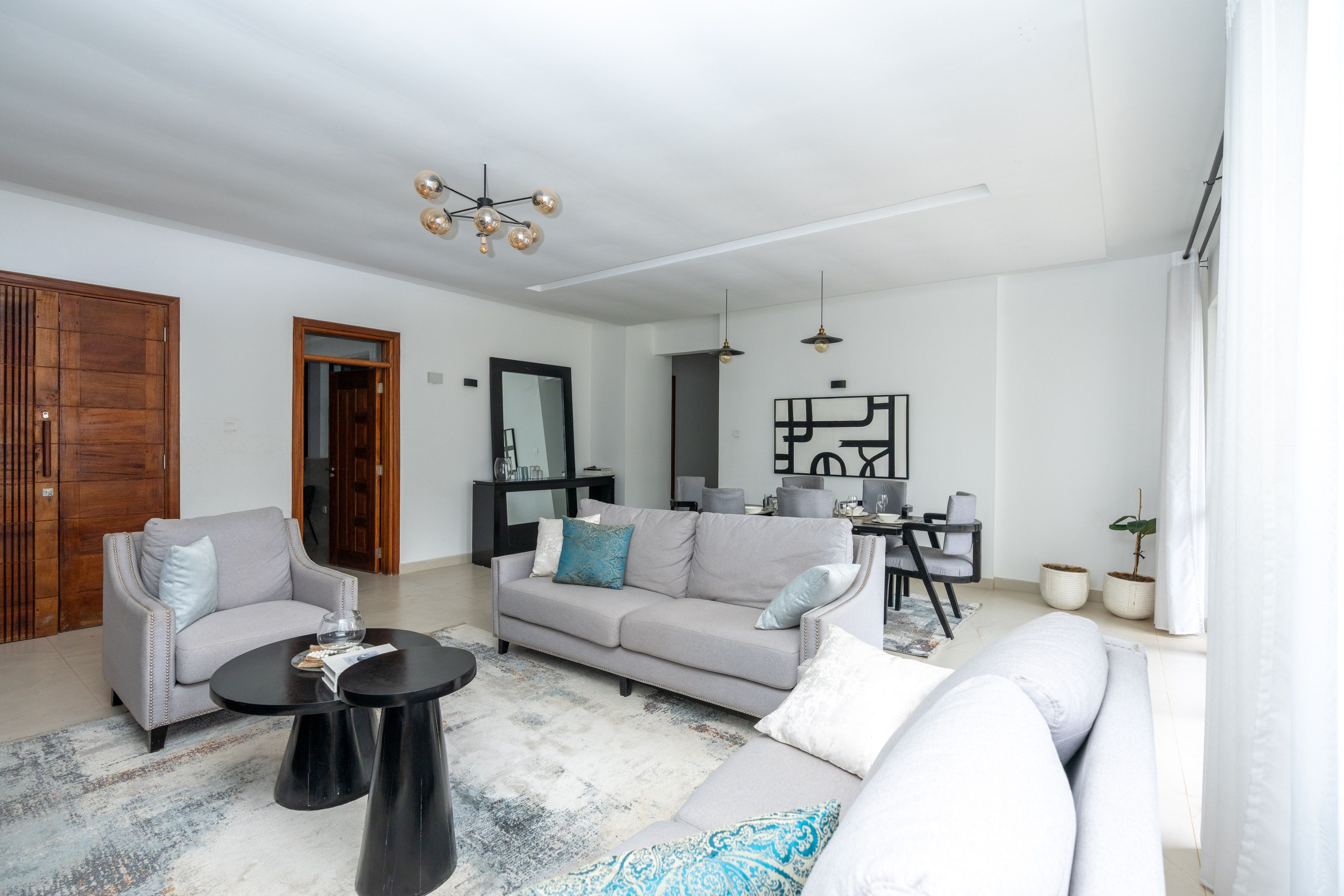 3 Bedroom Apartments + DSQ