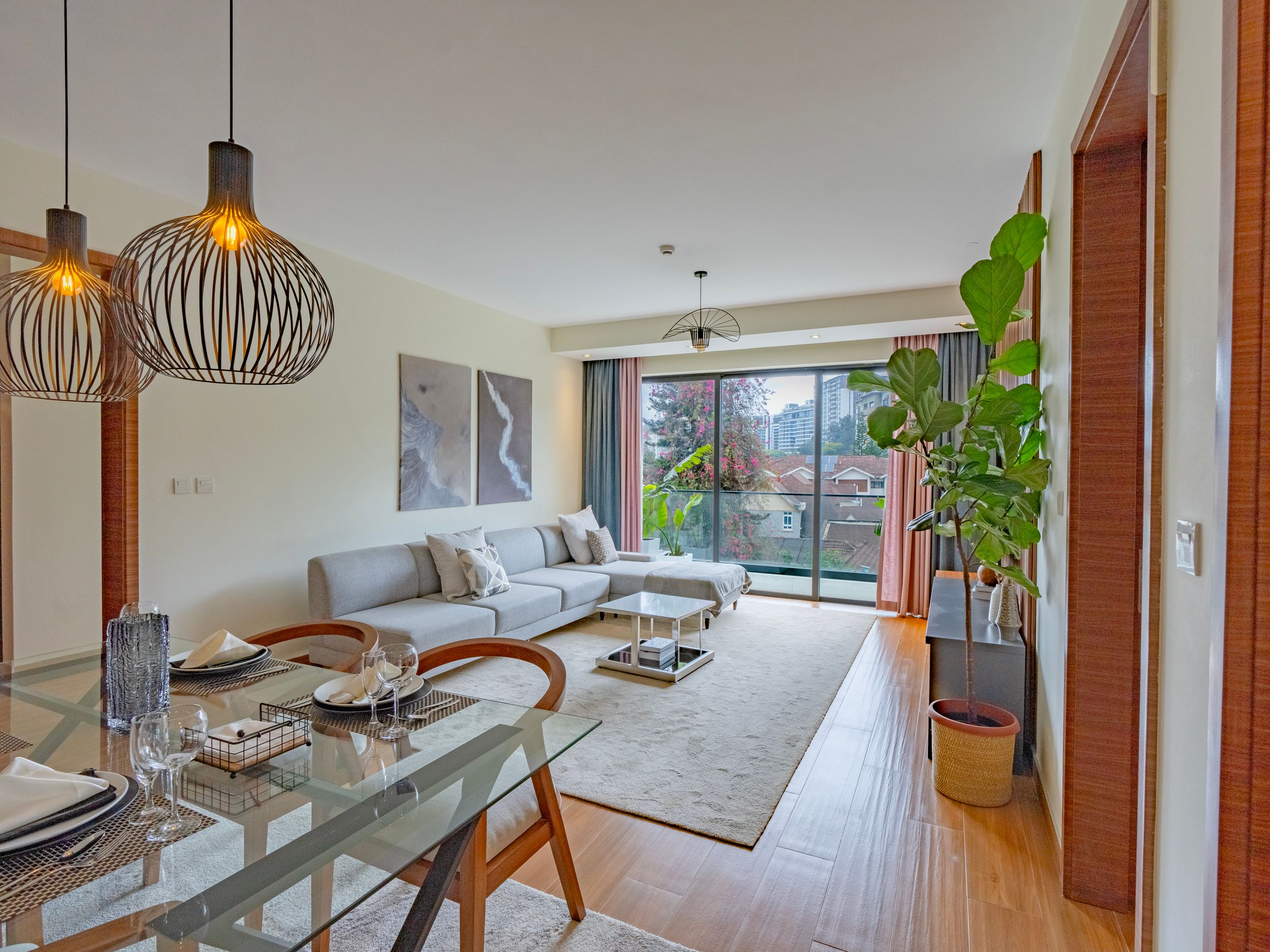 1, 2, 3 And 4 Bedroom Apartments